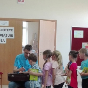 Spotkanie autorskie z Rafałem Witkiem w Szkole Podstawowej w Wierzchucinie, 13.05.2016
